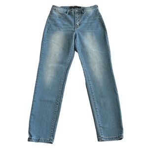 Dollhouse Skinny Jeans, Size 11/12, Light Wash Blue Denim